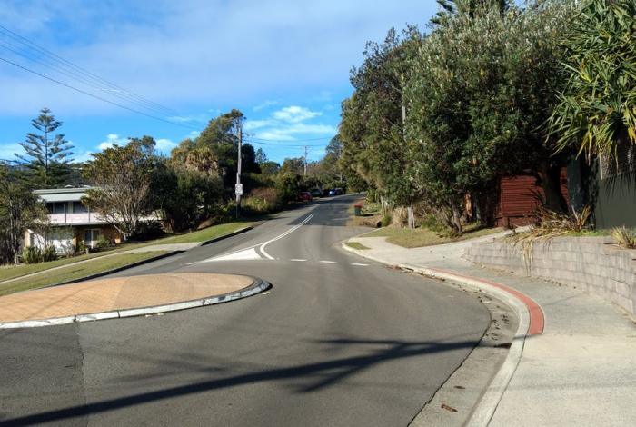 Photo of Del Monte Place intersection